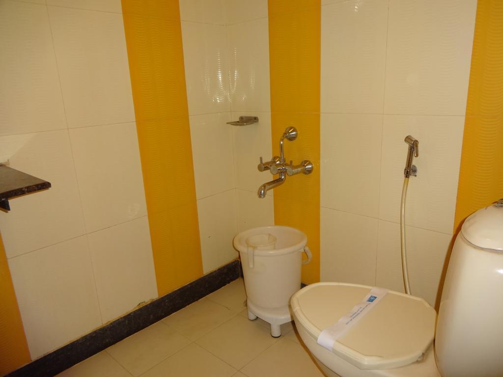 Hotel Sheetal Residency Bangalore Exterior foto